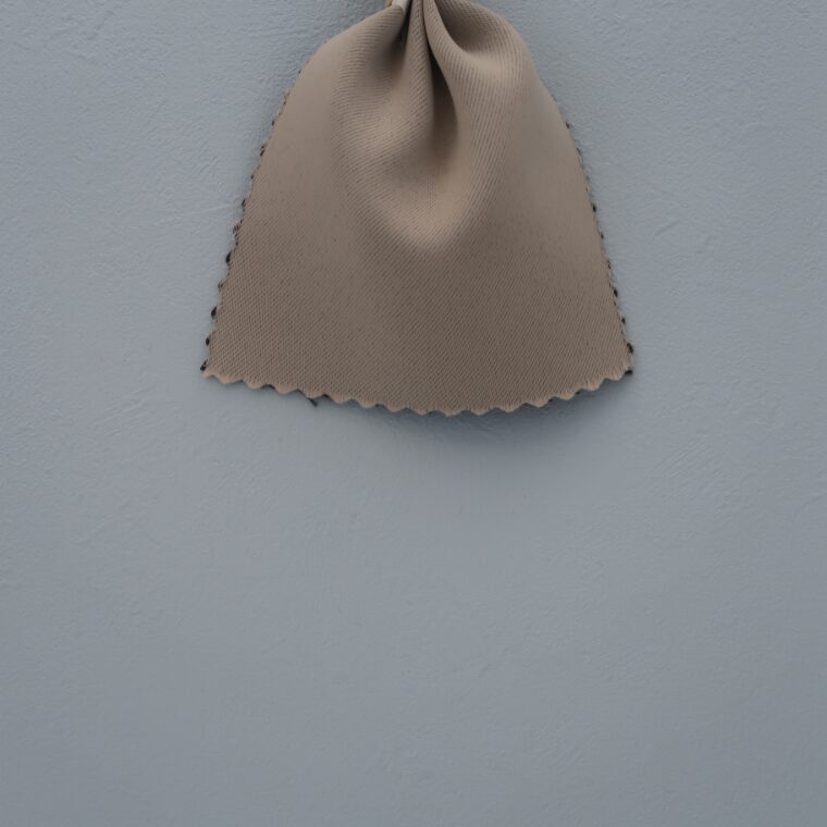 水色の壁紙・部屋に合うカーテンの色