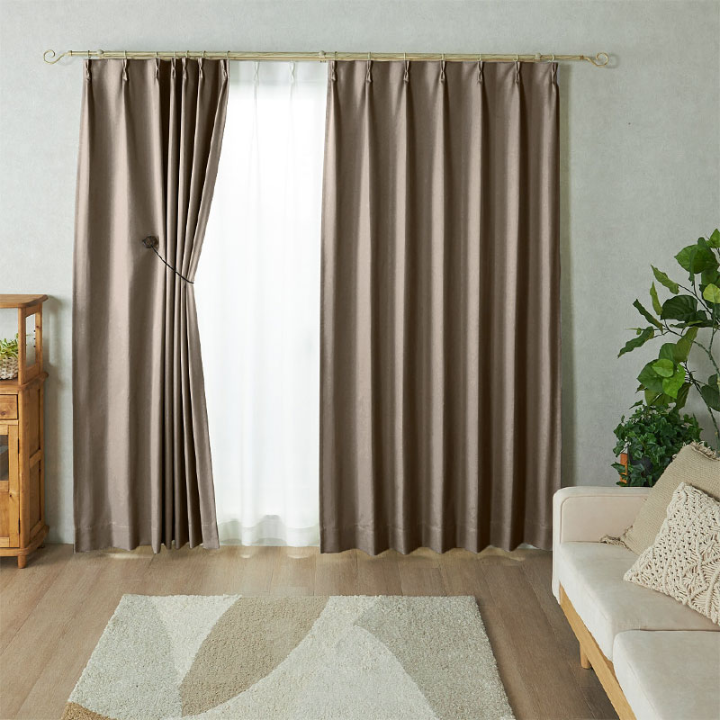 黄色の壁紙･部屋に合うカーテンの色