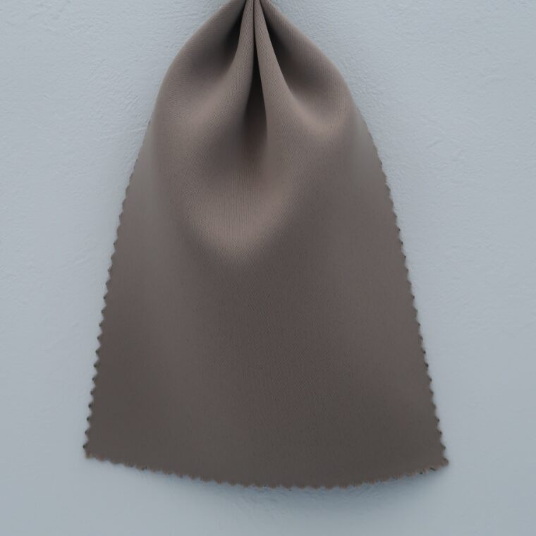 水色の壁紙・部屋に合うカーテンの色