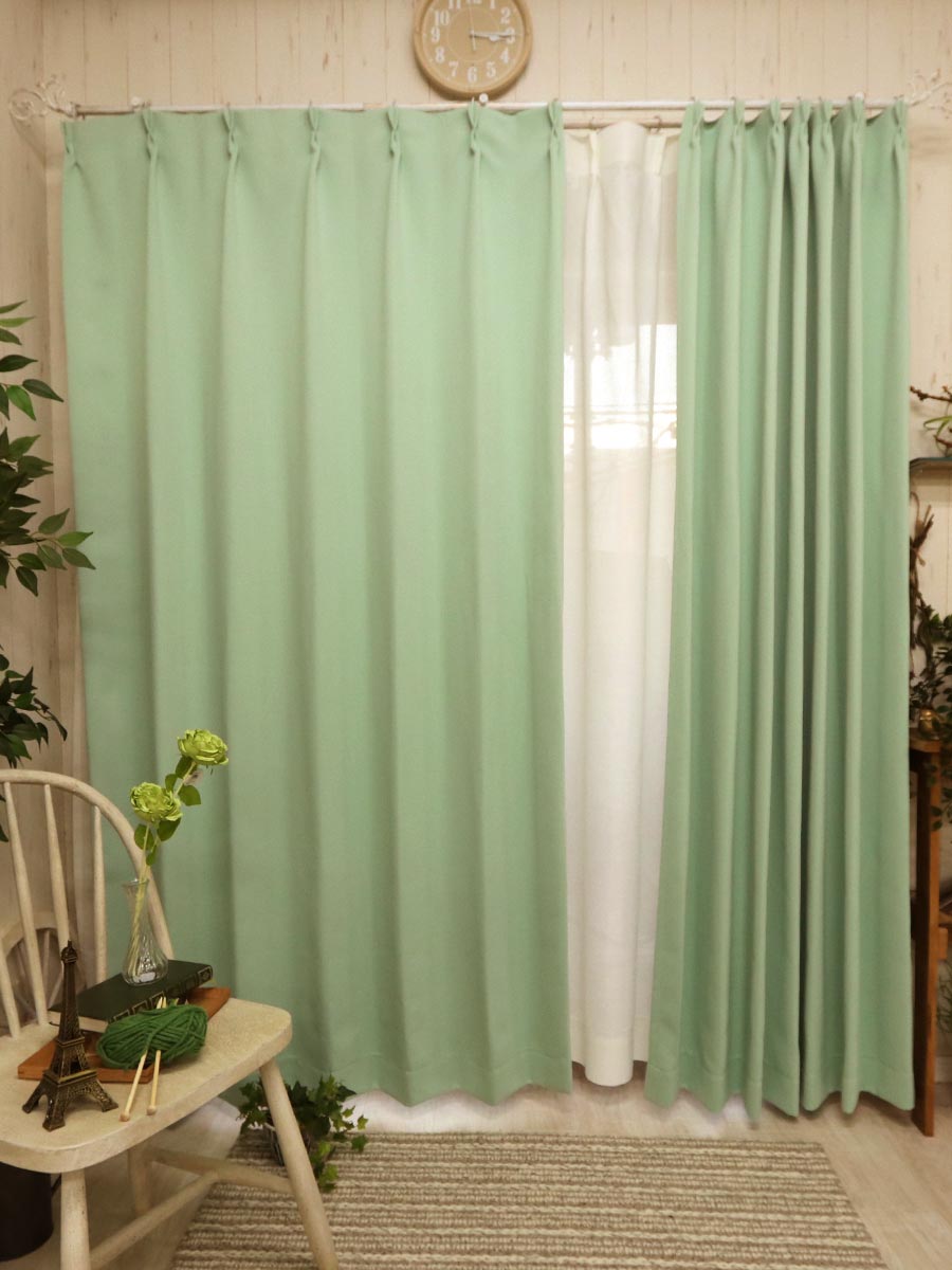 黄色の壁紙･部屋に合うカーテンの色