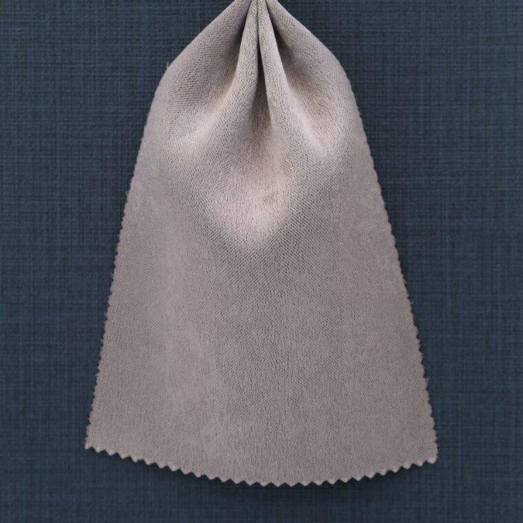 ネイビーの壁紙や部屋に合うカーテンの色